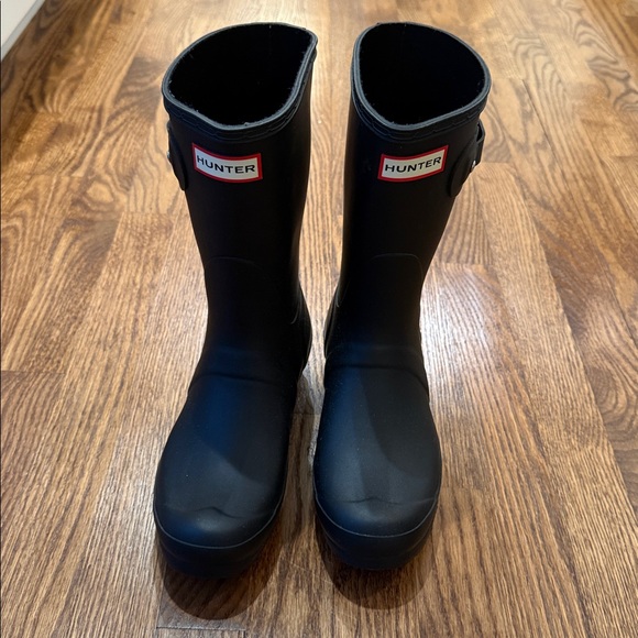 Hunter Women’s Original Short Boots + 2 pairs Boots Socks - Picture 5 of 12